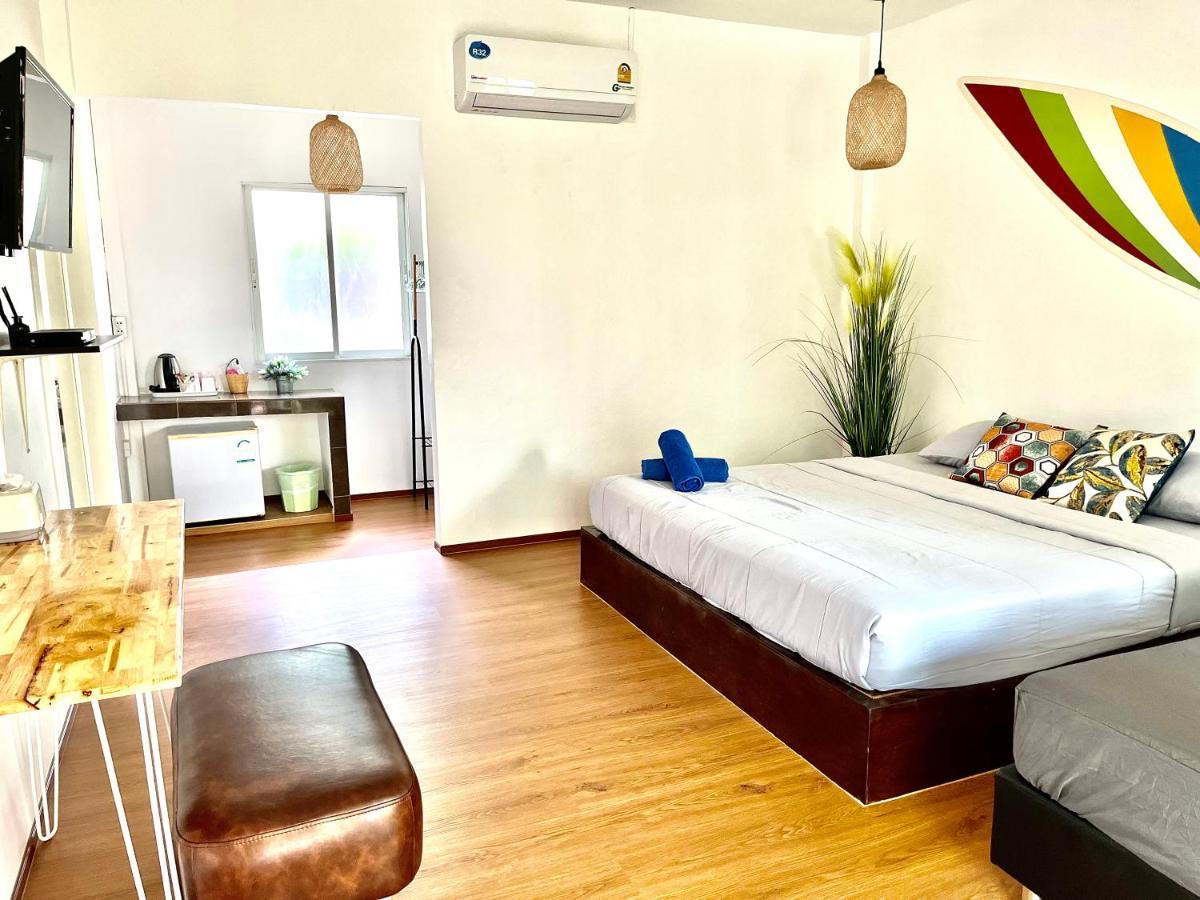 Insook Ko Larn Resort Kültér fotó