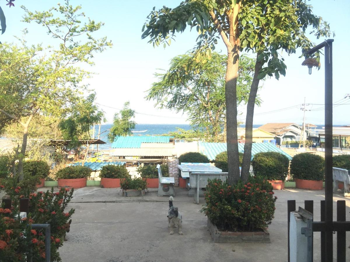 Insook Ko Larn Resort Kültér fotó