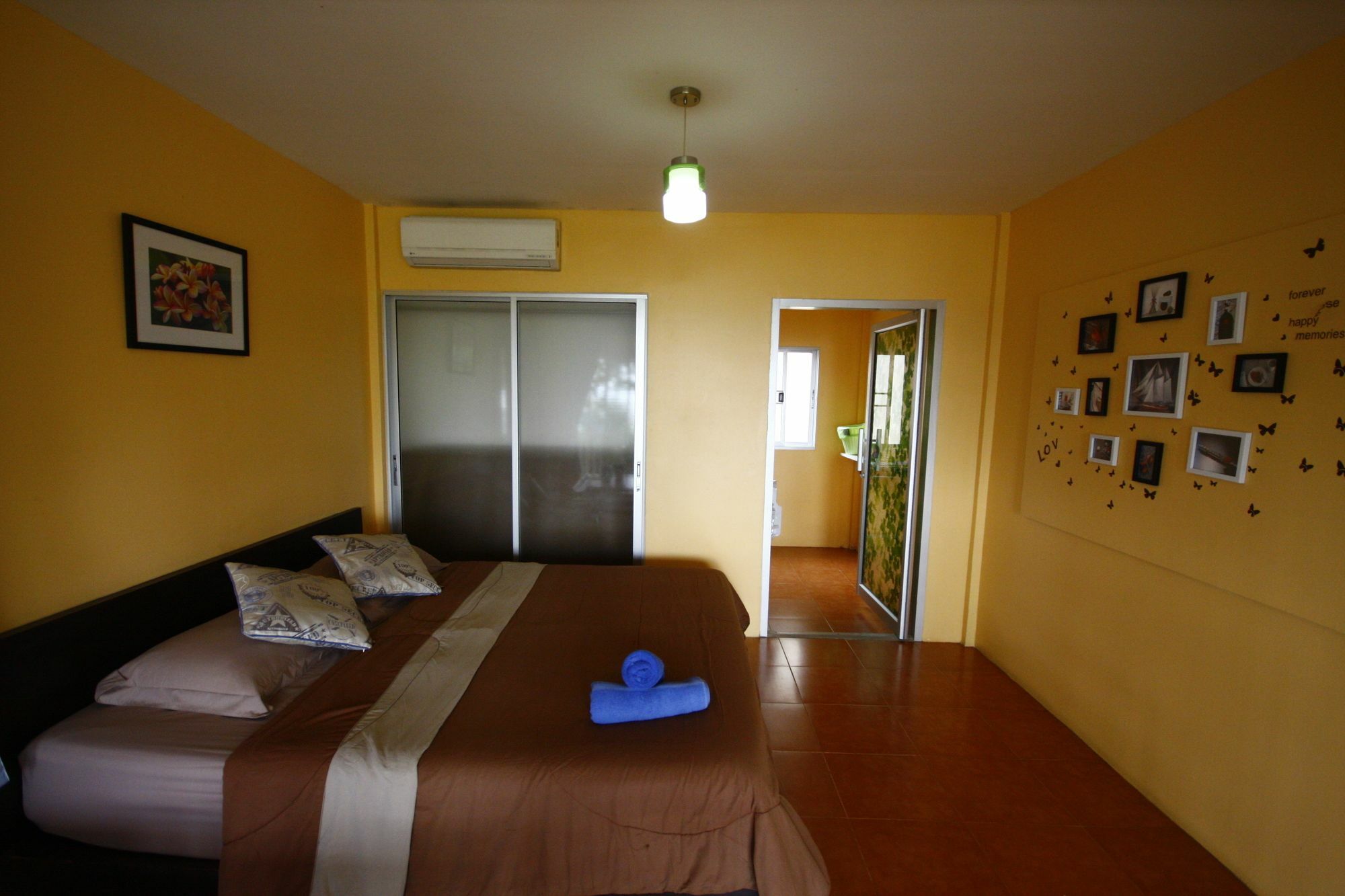 Insook Ko Larn Resort Kültér fotó