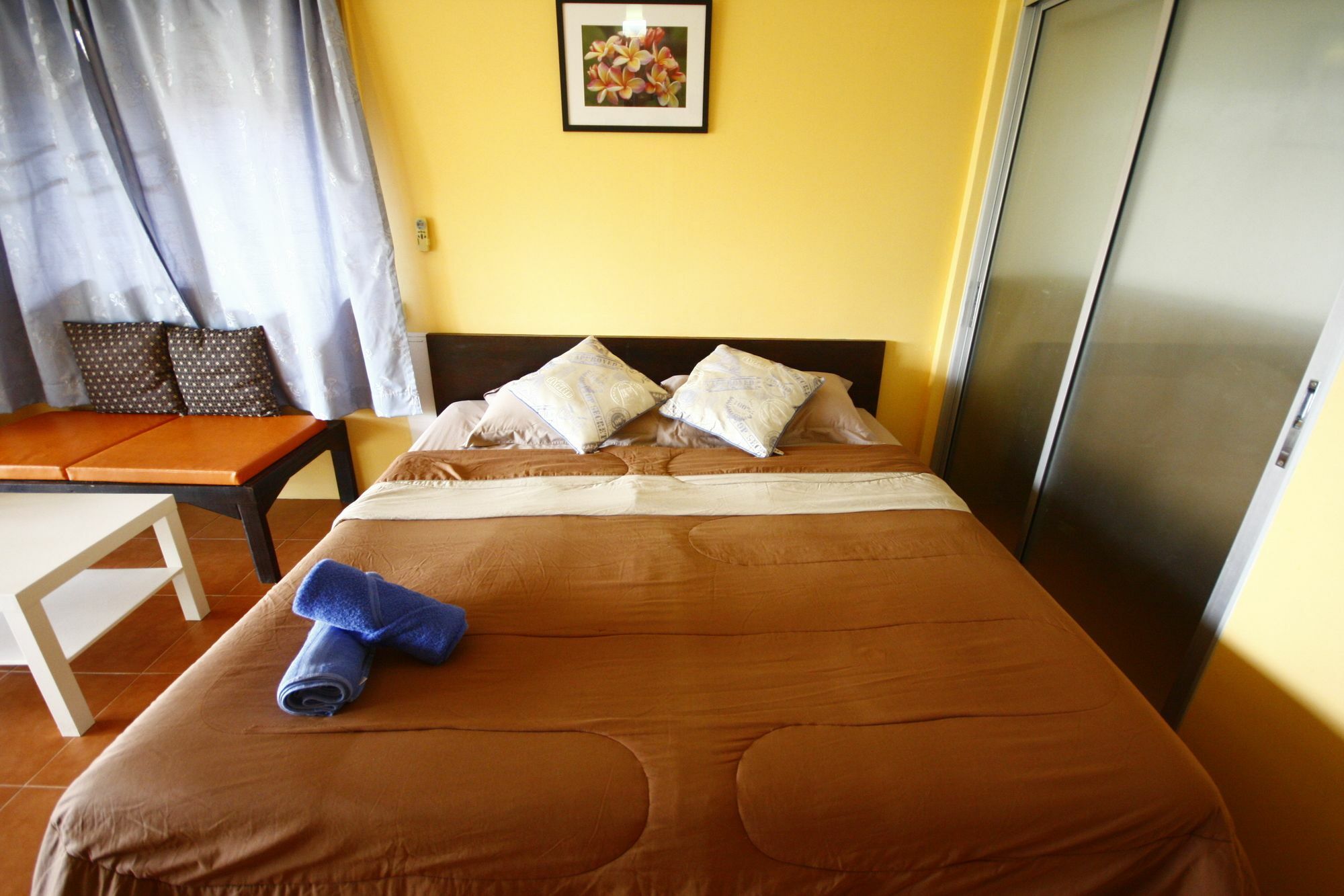 Insook Ko Larn Resort Kültér fotó